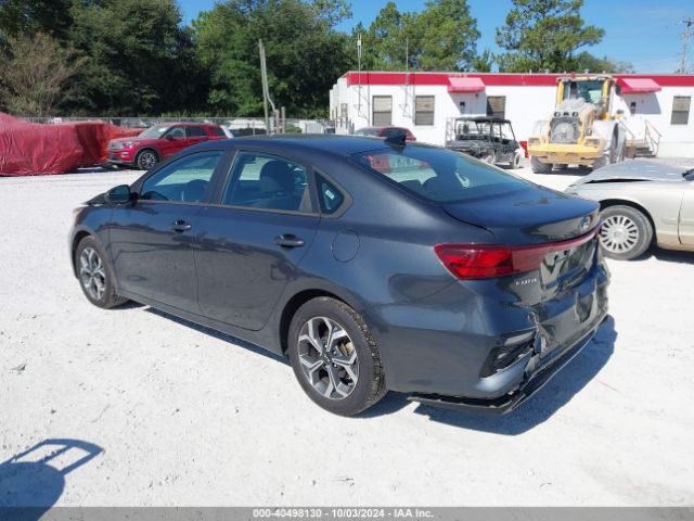 3KPF24AD9ME326003 KIA Forte Lxs