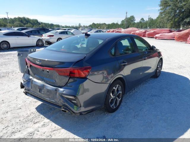 3KPF24AD9ME326003 KIA Forte Lxs