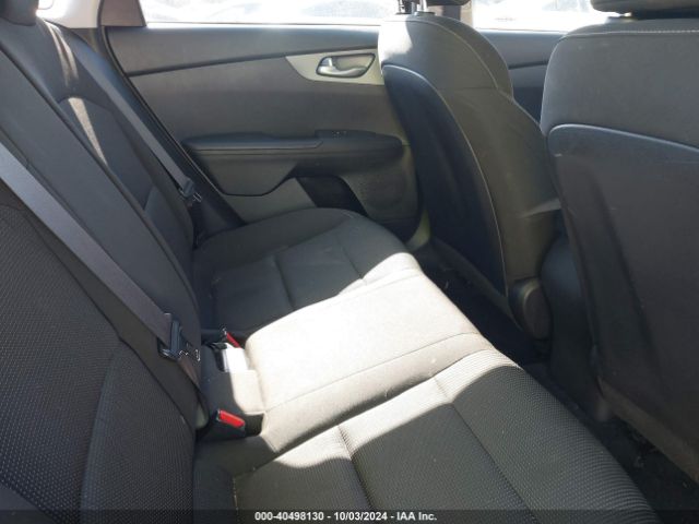 3KPF24AD9ME326003 KIA Forte Lxs