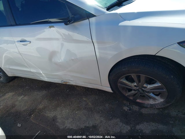 Hyundai ELANTRA SE 2017 5NPD84LF6HH170282 Image 17