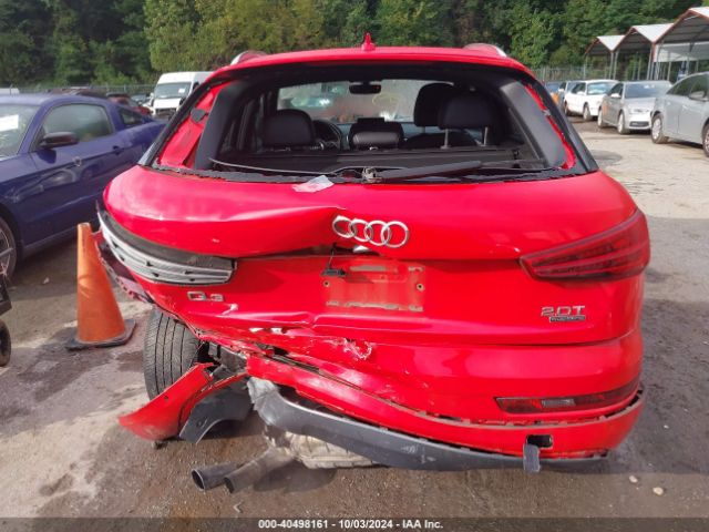 WA1JCCFS8JR005735 Audi Q3 2.0t Premium/2.0t Sport Premium