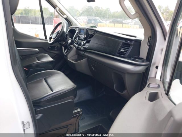 1FTBR1X85NKA70007 Ford Transit-250 Cargo Van