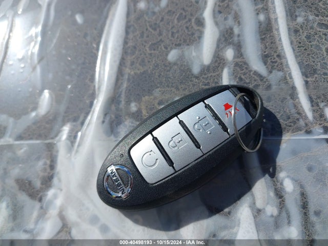 3N1CP5CU0JL541058 Nissan KICKS SV