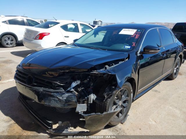 1VWAT7A3XGC038970 Volkswagen Passat 1.8t S