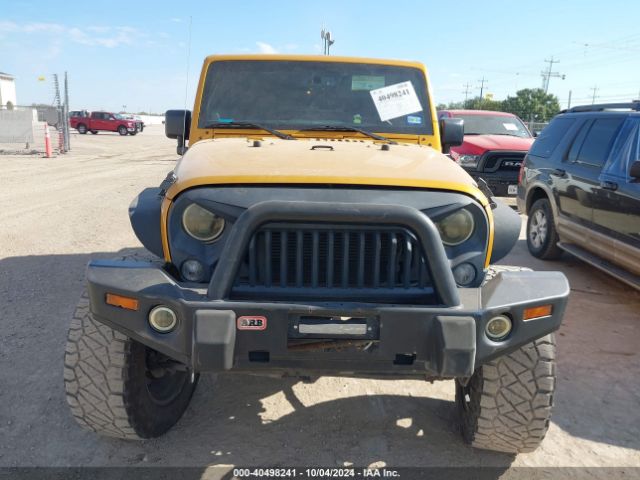 1C4BJWDG3EL218794 Jeep Wrangler Unlimited Sport