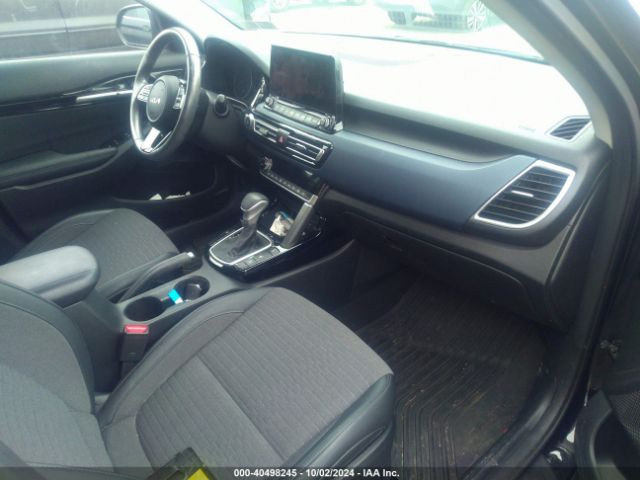 KNDEUCAA6N7318612 KIA SELTOS S