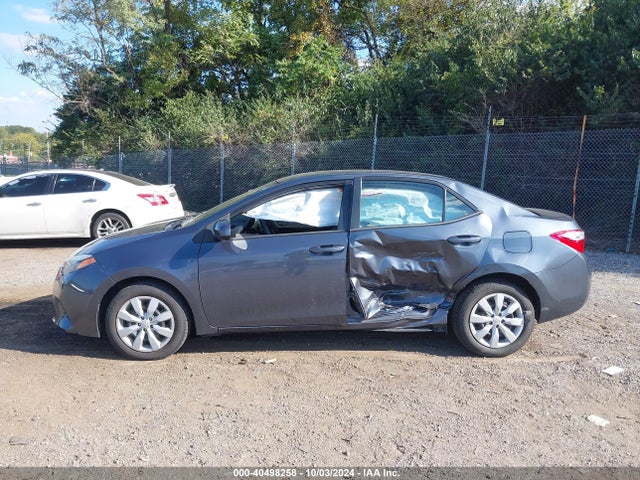 Toyota COROLLA LE 2016 5YFBURHE4GP553106 Image 14