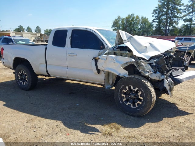 5TFSX5EN6HX051138 Toyota Tacoma Sr