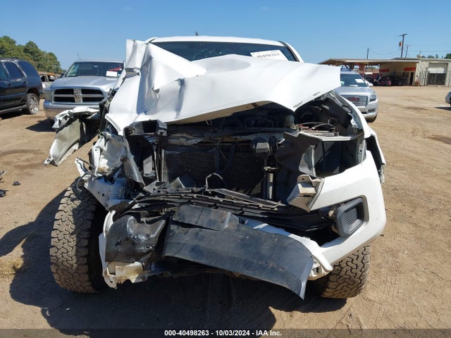 5TFSX5EN6HX051138 Toyota Tacoma Sr