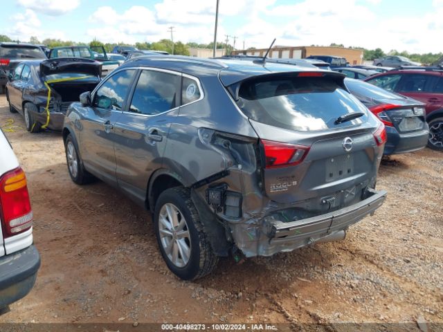 JN1BJ1CP7HW022917 Nissan Rogue Sport Sv