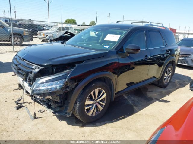 5N1DR3CC7NC226813 Nissan Pathfinder Sl 4wd