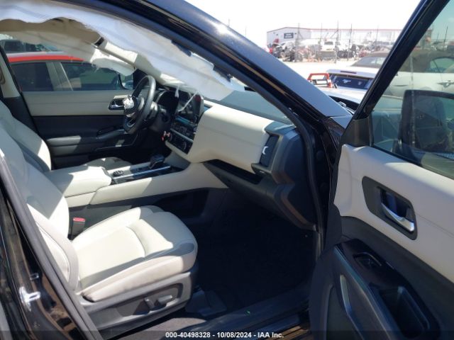 5N1DR3CC7NC226813 Nissan Pathfinder Sl 4wd