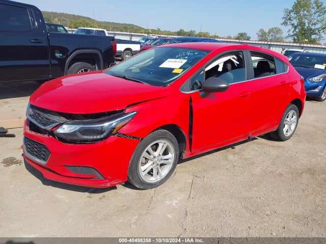 Chevrolet Cruze Lt Auto 2018 3G1BE6SMXJS654892 Image 2