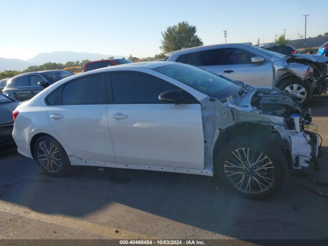 3KPF54AD0RE762897 KIA Forte Gt-line