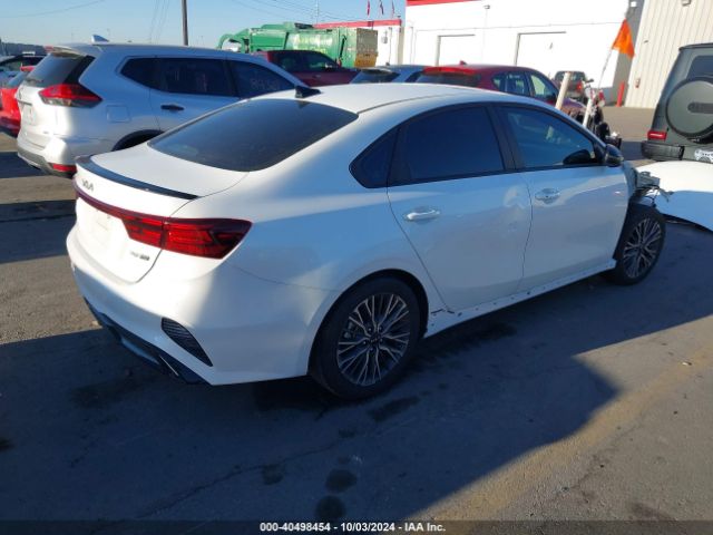 3KPF54AD0RE762897 KIA Forte Gt-line