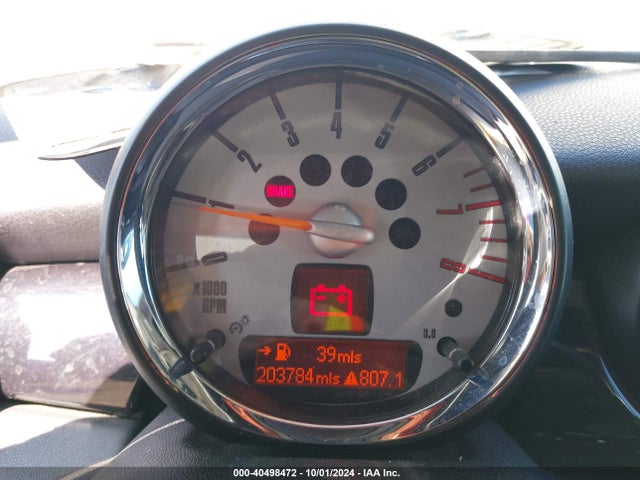 2007 MINI COOPER S WMWMF73537TL87813 Photo 6