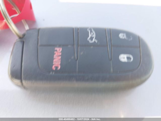 1C3CCCBBXFN522106 Chrysler 200 S