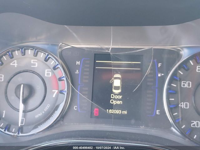 1C3CCCBBXFN522106 Chrysler 200 S