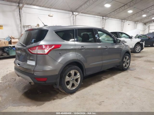 1FMCU9GX5EUE23015 Ford ESCAPE SE