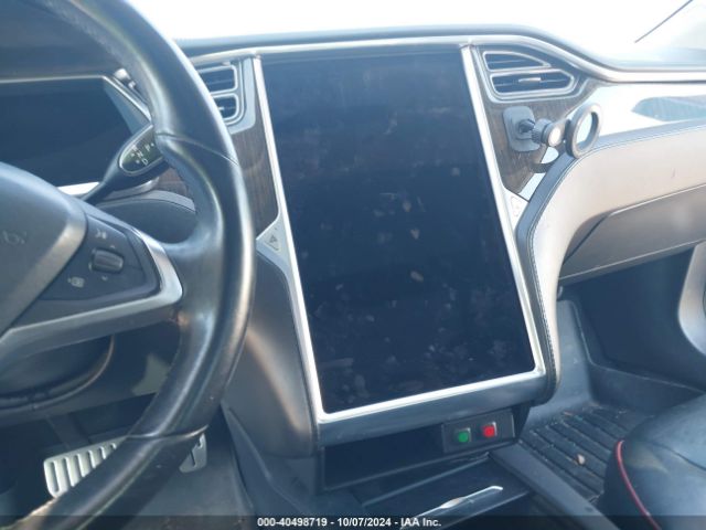 5YJSA1H11EFP30159 Tesla Model S P85