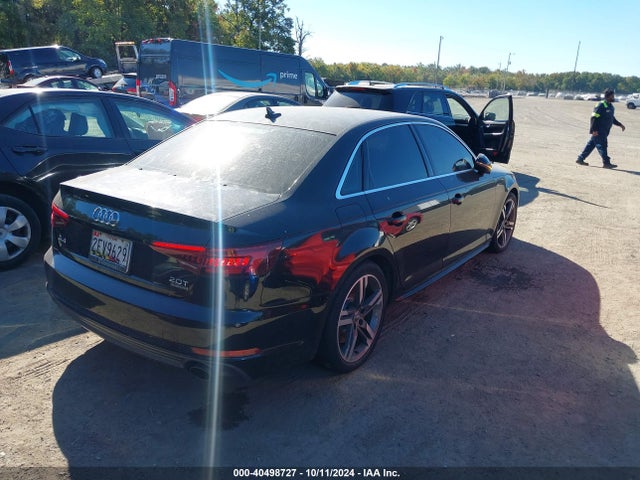 2018 AUDI A4 WAUENAF46JA060686 Photo 3