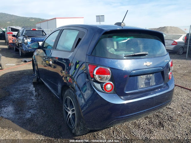 Chevrolet Sonic Ls Manual 2015 1G1JB6SG1F4142685 Image 3