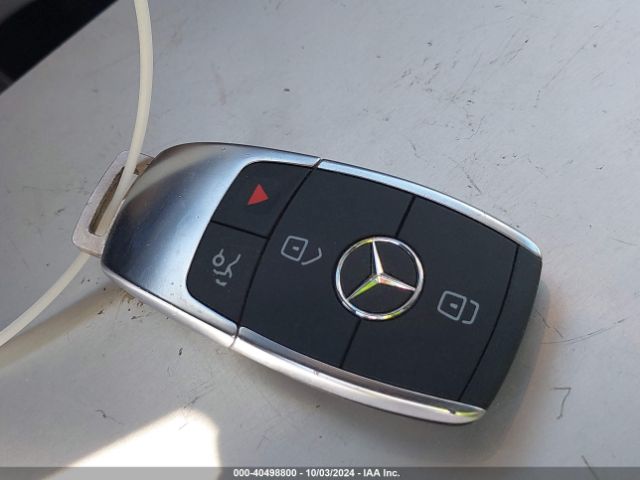 W1N0G8DB9NV394395 Mercedes-Benz Glc 300 Suv
