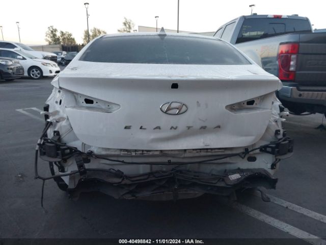 5NPD84LF2LH572390 Hyundai ELANTRA SEL