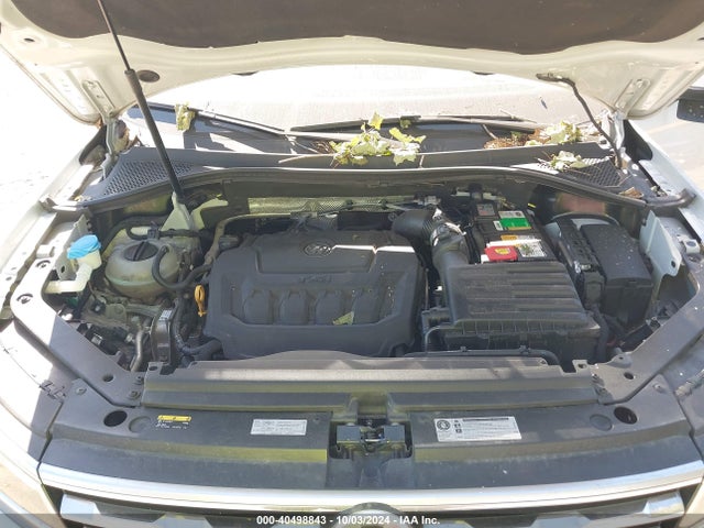 3VV5B7AX5JM004713 Volkswagen Tiguan 2.0t Sel Premium