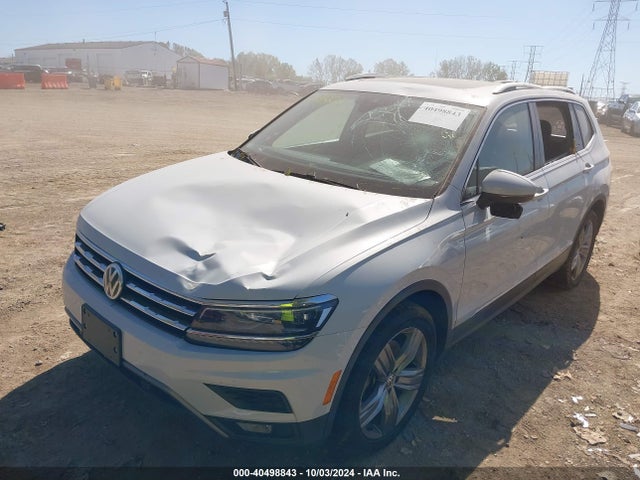 3VV5B7AX5JM004713 Volkswagen Tiguan 2.0t Sel Premium