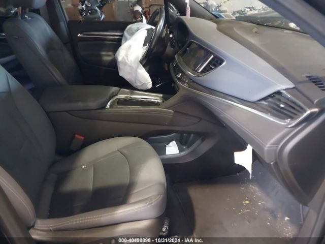 5GAEVBKW9NJ166461 Buick Enclave Awd Premium