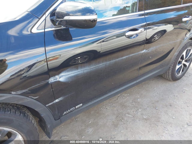 5XYPHDA53HG314112 KIA Sorento 3.3l Ex