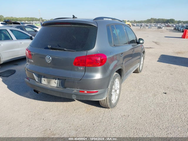 WVGAV7AX6JK004551 Volkswagen Tiguan Limited 2.0t
