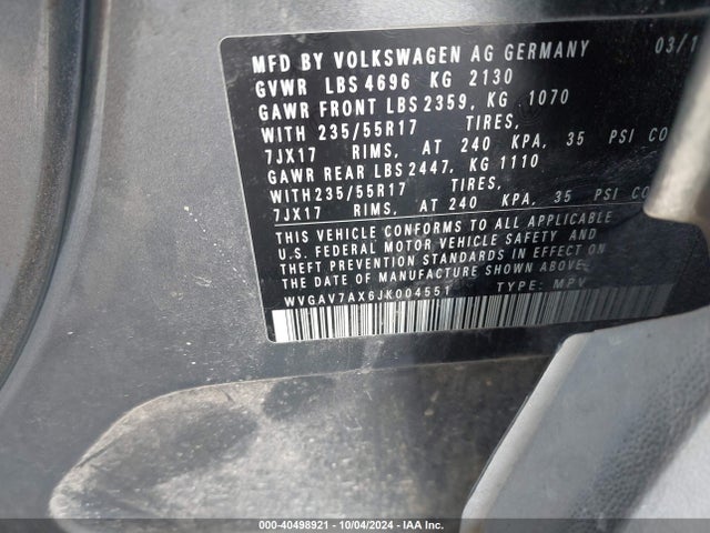 WVGAV7AX6JK004551 Volkswagen Tiguan Limited 2.0t