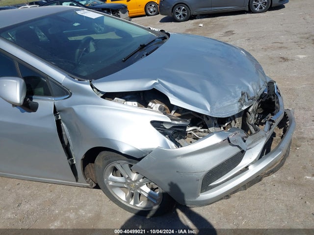 Chevrolet Cruze Lt Auto 2018 1G1BE5SM1J7124738 Image 6