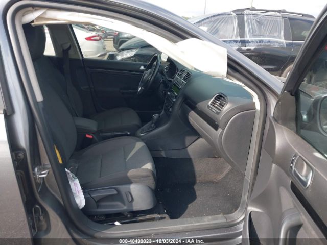 3VWPP7AJ0EM600805 Volkswagen Jetta Sportwagen 2.5l S