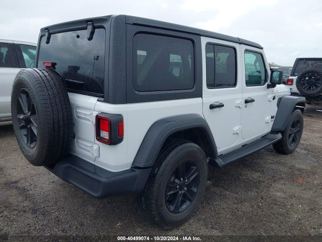 1C4HJXDG3LW242010 Jeep Wrangler Unlimited Sport Altitude 4x4