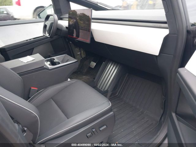7G2CEHED4RA008233 Tesla Cybertruck All-wheel Drive