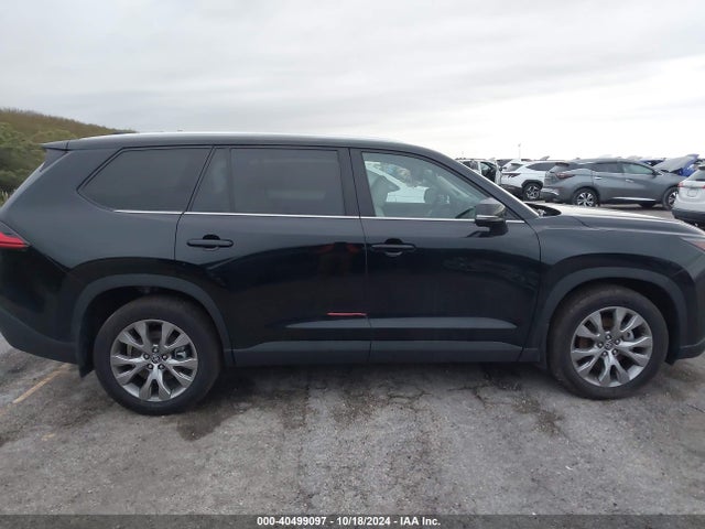 Toyota Grand Highlander Limited 2024 5TDAAAA56RS009264 Image 13