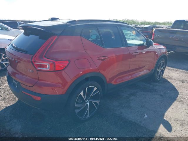 YV4162UM4M2571381 Volvo Xc40 T5 R-design