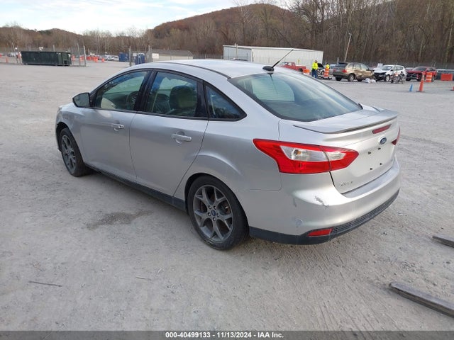 Ford FOCUS SE 2014 1FADP3F28EL116310 Image 3