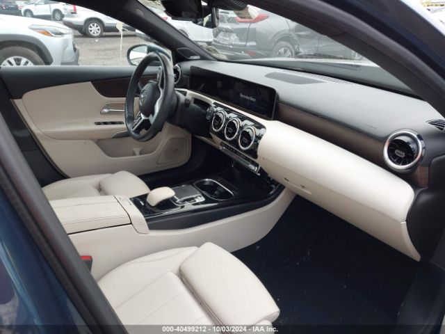 WDD3G4FB1LW036747 Mercedes-Benz A 220 4matic