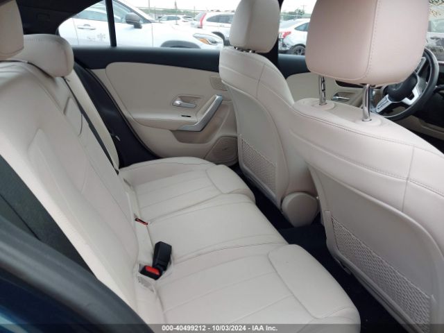 WDD3G4FB1LW036747 Mercedes-Benz A 220 4matic