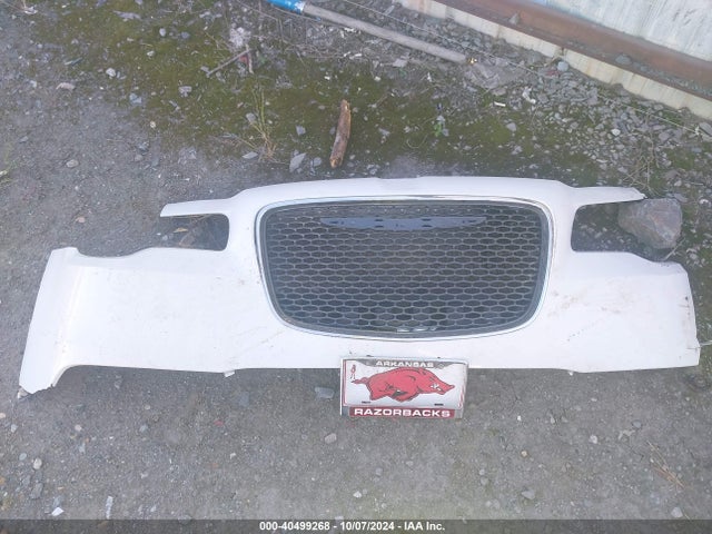 2C3CCAEG9FH779875 Chrysler 300C