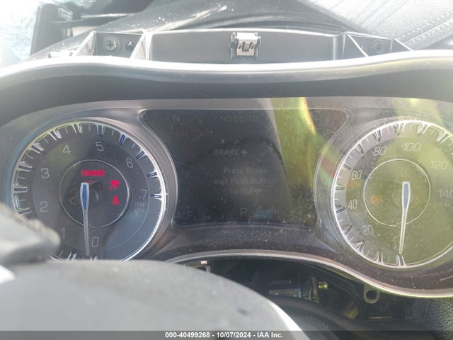 2C3CCAEG9FH779875 Chrysler 300C