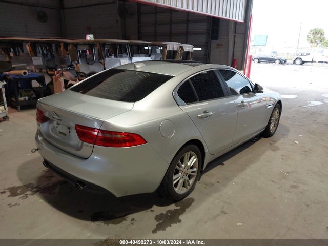 2017 JAGUAR XE SAJAD4BG1HA962180 Photo 3
