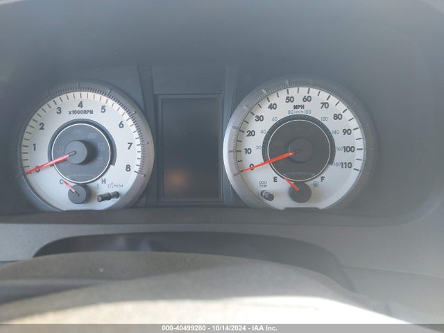 5TDXZ3DC5LS031871 Toyota SIENNA SE