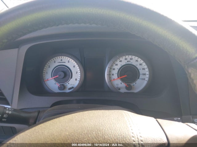 5TDXZ3DC5LS031871 Toyota SIENNA SE