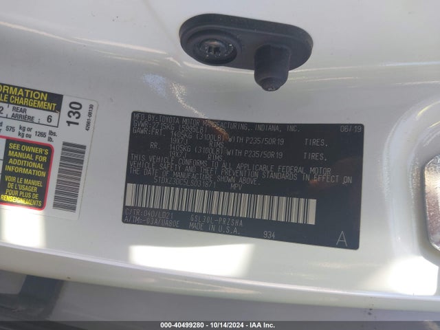 5TDXZ3DC5LS031871 Toyota SIENNA SE