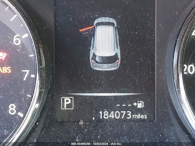KNMAT2MT8HP618410 Nissan ROGUE SV